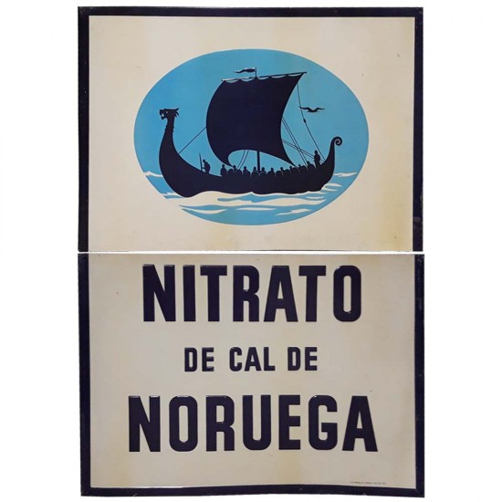 Cartel en chapa compuesto de dos paneles de nitrato de Cal de Noruega. Silueta de barco en azul.